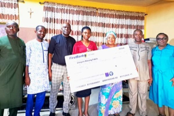 FCE (Technical) Umunze Honours Student for Outstanding Performance in National COEASU Scholarship Contest