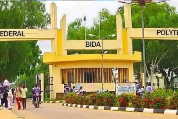 Rewrite this news like an experienced news writer and add tags: