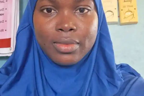 Teacher Raises Concern Over Declining English Language Skills Among Secondary School Students